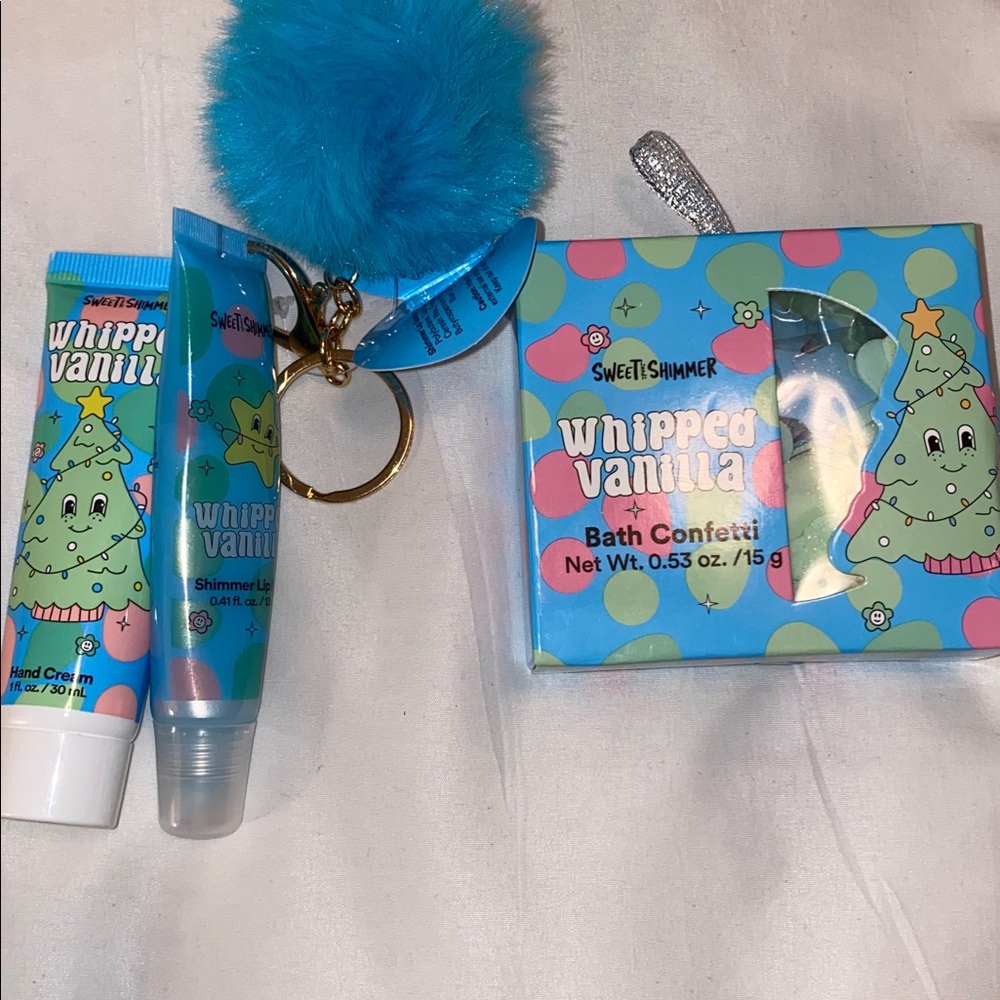 Whipped Vanilla Bath & Body Set-Lip Balm Lotion Key Chain Confetti Set